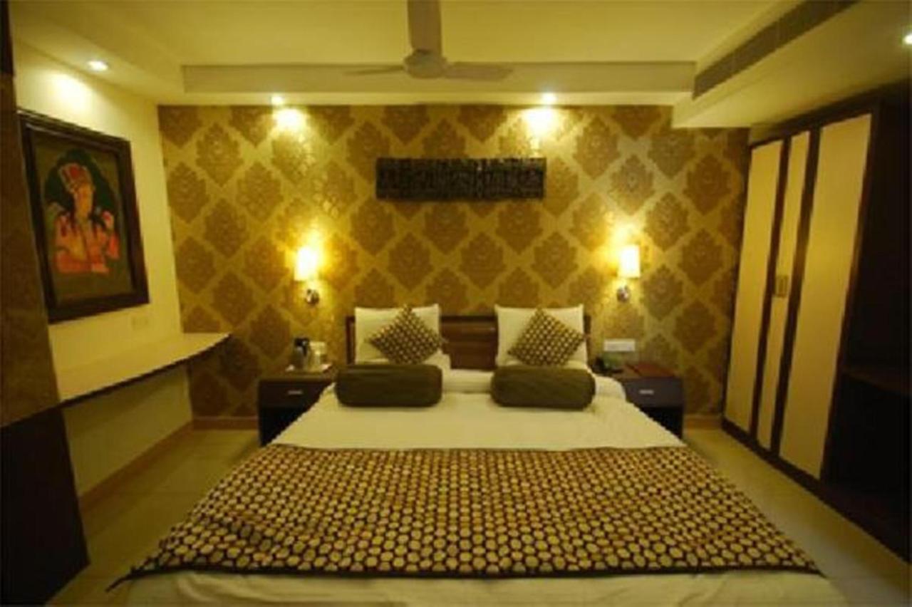 Hotel Suncity International Jodhpur  Exteriör bild